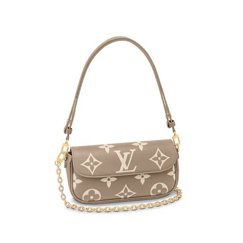 louis vuitton ivy wallet on chain|Wallet on Chain Ivy Monogram Empreinte Leather .